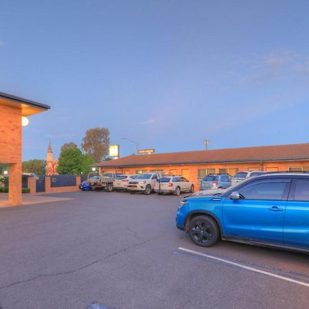 Cousins Motor Inn Inverell Esterno foto