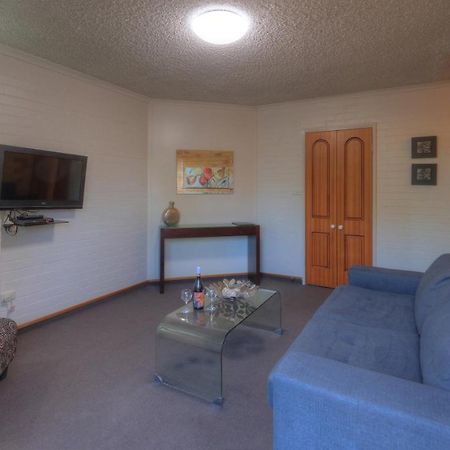 Cousins Motor Inn Inverell Esterno foto