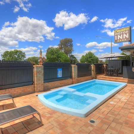 Cousins Motor Inn Inverell Esterno foto