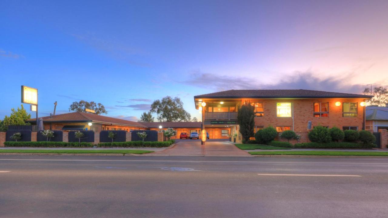 Cousins Motor Inn Inverell Esterno foto