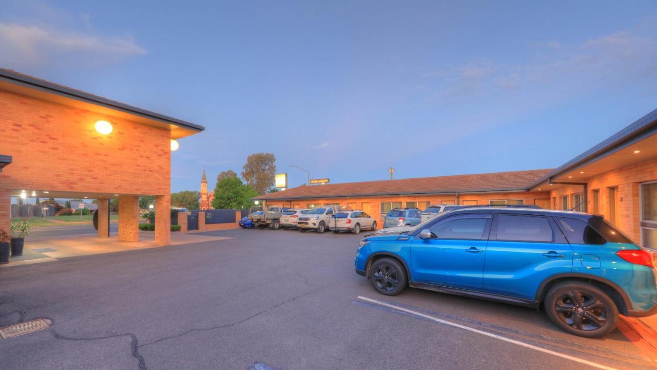 Cousins Motor Inn Inverell Esterno foto
