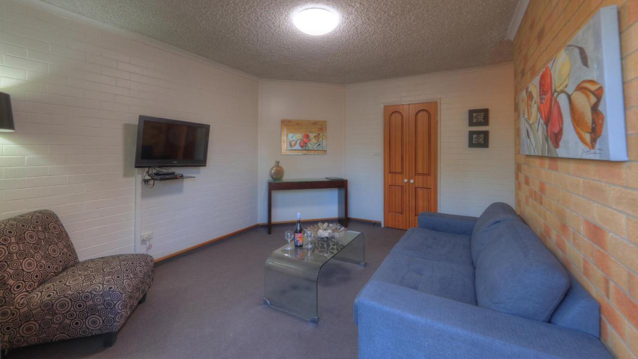 Cousins Motor Inn Inverell Esterno foto