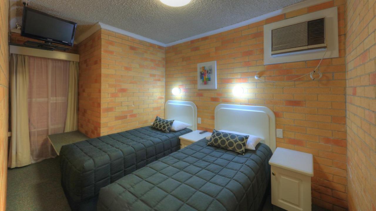 Cousins Motor Inn Inverell Esterno foto
