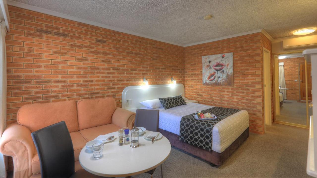 Cousins Motor Inn Inverell Esterno foto