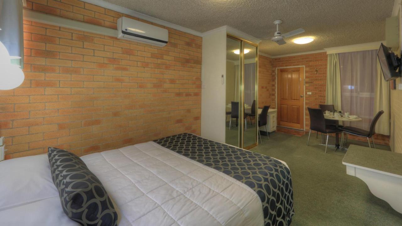Cousins Motor Inn Inverell Esterno foto