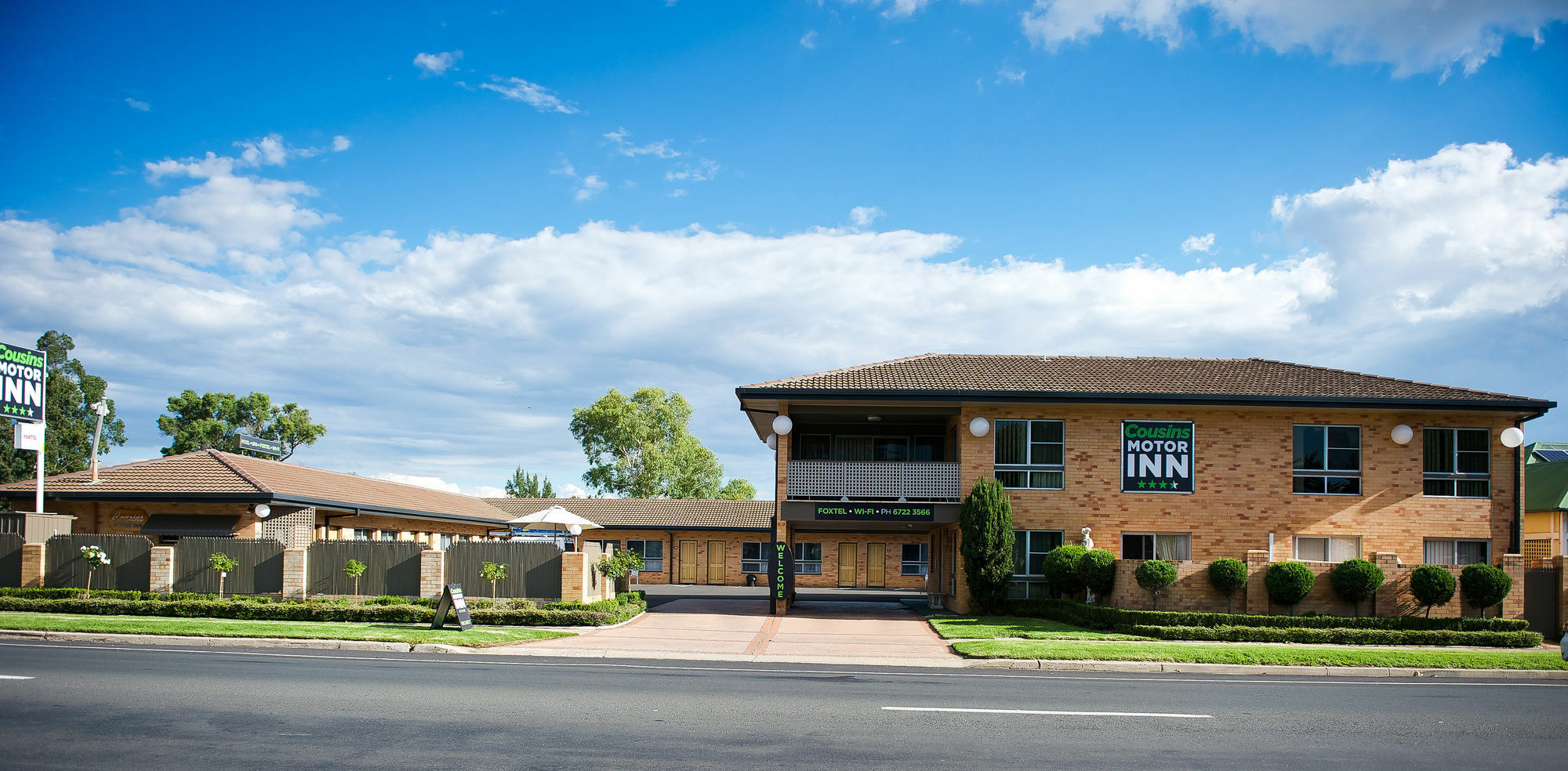 Cousins Motor Inn Inverell Esterno foto